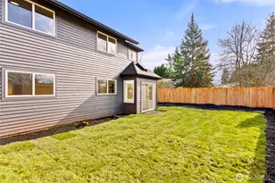 20733 Elberta Rd, Lynnwood, WA 98036 - Photo 38