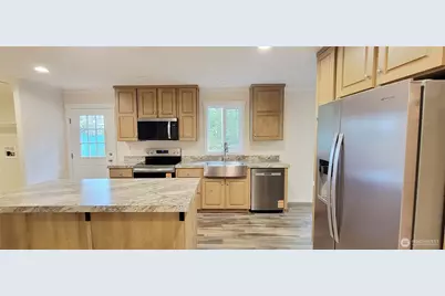 621 E Hyland Drive, Union, WA 98592 - Photo 10