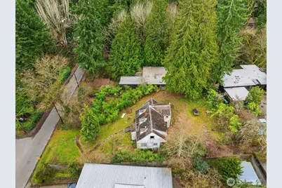 9229 45th Avenue NE, Seattle, WA 98115 - Photo 12