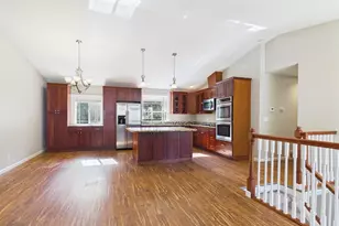 11414 26th Pl SE, Lake Stevens, WA 98258 - Photo 2