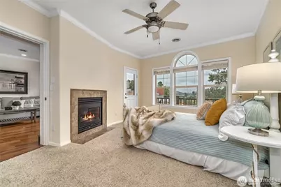 1020 1st Street #304, Snohomish, WA 98290 - Photo 12