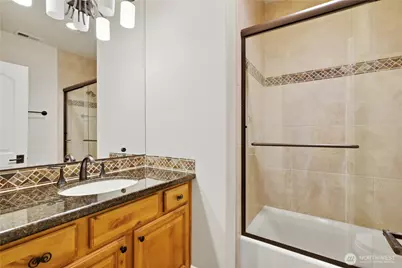 217 7th Avenue W, Kirkland, WA 98033 - Photo 32