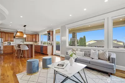 217 7th Avenue W, Kirkland, WA 98033 - Photo 12