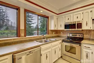 5008 169th St SE, Bothell, WA 98012 - Photo 12