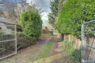 9714 20th Ave NE, Seattle, WA 98115 - Photo 28