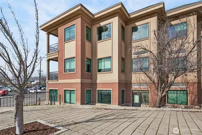 1 5th Street #110, Wenatchee, WA 98801 - Photo 4