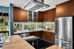 1601 E Columbia St, Seattle, WA 98122 - Photo 8