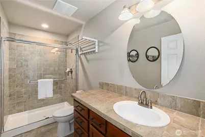 9905 194th Avenue E, Bonney Lake, WA 98391 - Photo 24