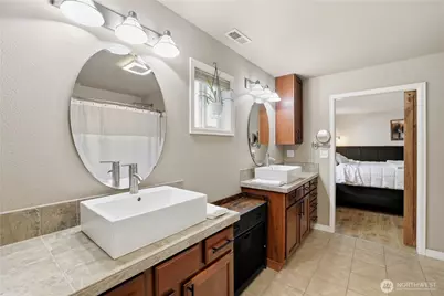 9905 194th Avenue E, Bonney Lake, WA 98391 - Photo 20