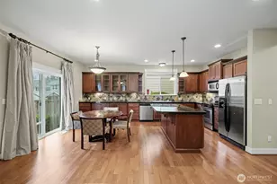 12112 185th Ave E, Bonney Lake, WA 98391 - Photo 18