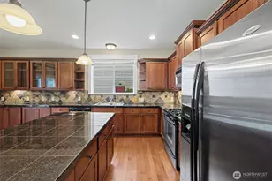 12112 185th Ave E, Bonney Lake, WA 98391 - Photo 16