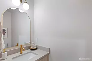 1127 NW 58th St, Seattle, WA 98107 - Photo 14