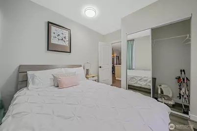 621 Houser Way S, Renton, WA 98057 - Photo 20