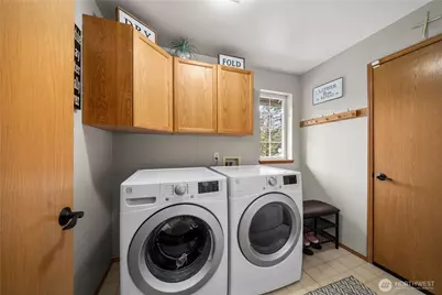 20055 SE 290th Place, Kent, WA 98042 - Photo 18