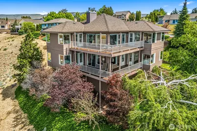 2336 Grand Avenue, East Wenatchee, WA 98802 - Photo 2