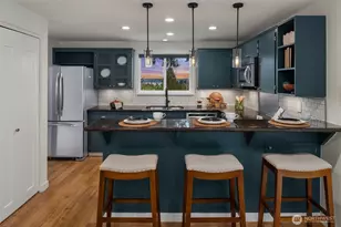 414 SW 180th St, Normandy Park, WA 98166 - Photo 12