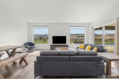 439 Airport Way SW, Mattawa, WA 99349 - Photo 10