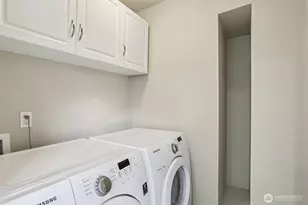 18200 NE 110th St, Redmond, WA 98052 - Photo 24