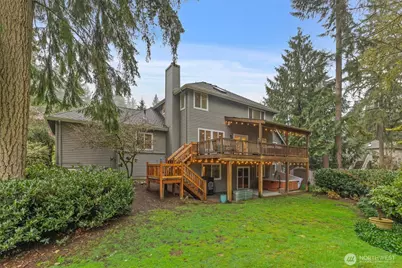 19403 NE 203rd Place, Woodinville, WA 98077 - Photo 32