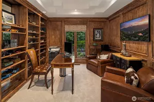 854 Evergreen Point Rd, Medina, WA 98039 - Photo 12