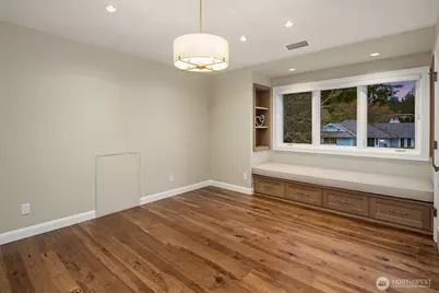 854 Evergreen Point Road, Medina, WA 98039 - Photo 18