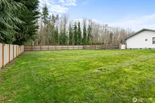 2245 SE Camano Dr, Camano Island, WA 98282 - Photo 26