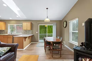 2245 SE Camano Dr, Camano Island, WA 98282 - Photo 6