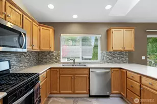 2245 SE Camano Dr, Camano Island, WA 98282 - Photo 12