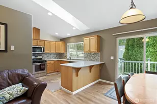 2245 SE Camano Dr, Camano Island, WA 98282 - Photo 8