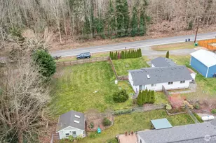 2245 SE Camano Dr, Camano Island, WA 98282 - Photo 30