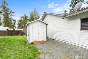 2245 SE Camano Dr, Camano Island, WA 98282 - Photo 28