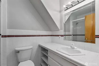 125 NW 48th Street, Seattle, WA 98107 - Photo 24