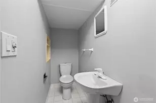 125 NW 48th St, Seattle, WA 98107 - Photo 38