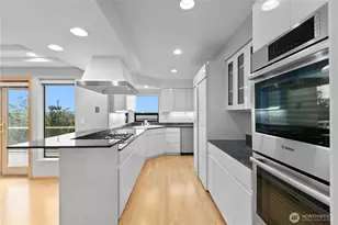 125 NW 48th St, Seattle, WA 98107 - Photo 18