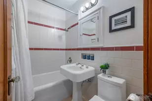 1631 16th Ave, Seattle, WA 98122 - Photo 16