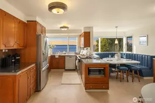 727 SW 199th Pl, Normandy Park, WA 98166 - Photo 12