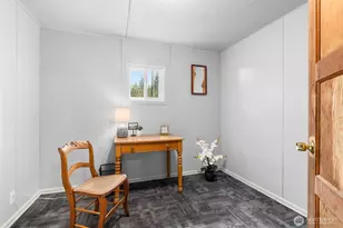 1912 Elliott Ave NW, Olympia, WA 98502 - Photo 24