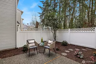 10215 NE 129th Ln, Kirkland, WA 98034 - Photo 34