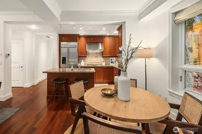 726 Boylston Avenue E #5, Seattle, WA 98102 - Photo 10