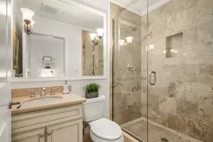 726 Boylston Ave E, Seattle, WA 98102 - Photo 24