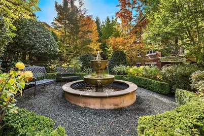 726 Boylston Avenue E #5, Seattle, WA 98102 - Photo 30