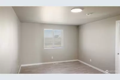 550 E Olympia Street, Othello, WA 99344 - Photo 14