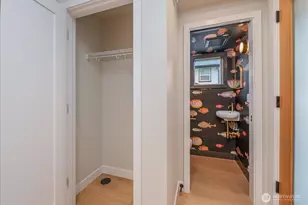 11740 Phinney Ave N, Seattle, WA 98133 - Photo 12