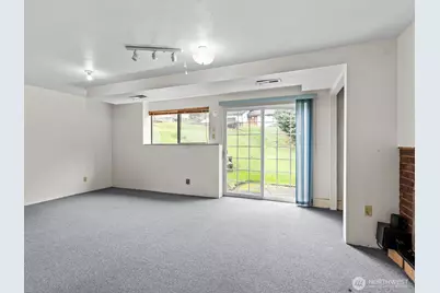 3502 NE 204th Street, Lake Forest Park, WA 98155 - Photo 4