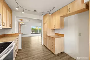 1301 S 3rd Ave, Sequim, WA 98382 - Photo 14