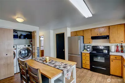 811 S Laventure Road #C, Mount Vernon, WA 98274 - Photo 20