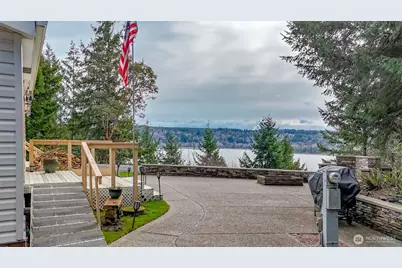 80 NE Bonanza Rd, Belfair, WA 98528 - Photo 2