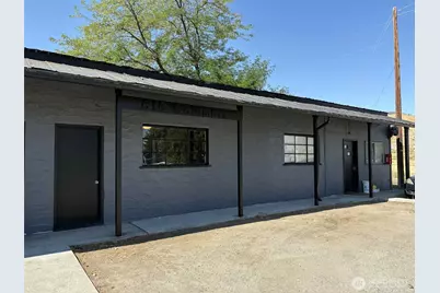 616 Columbia Avenue, Bridgeport, WA 98813 - Photo 4