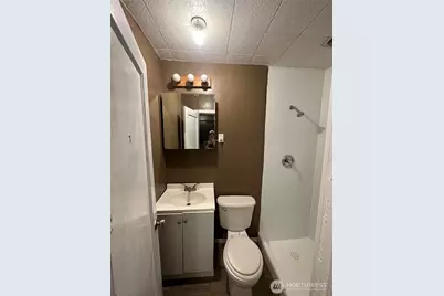 616 Columbia Avenue, Bridgeport, WA 98813 - Photo 32