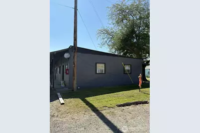 616 Columbia Avenue, Bridgeport, WA 98813 - Photo 38